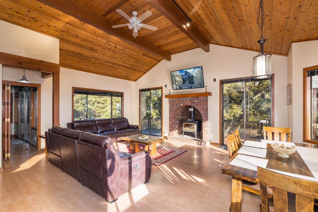 Casa Rio Yosemite -Waterfall Plus 9 Acres Oakhurst Exterior foto